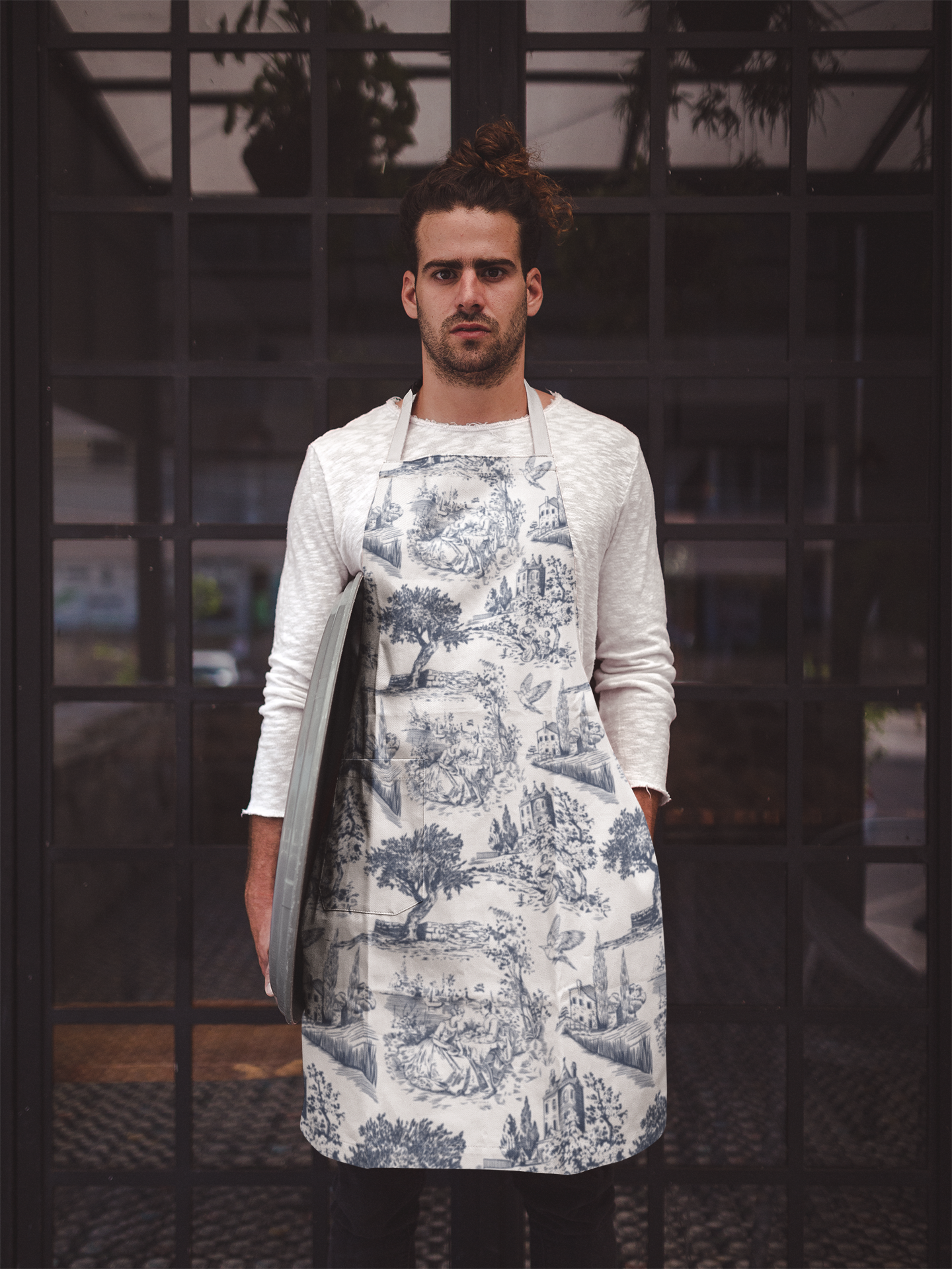 Blue Chinoiserie Country Life Apron
